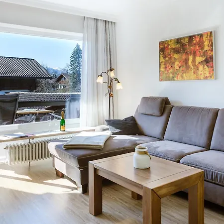 Bergzauber アパート *